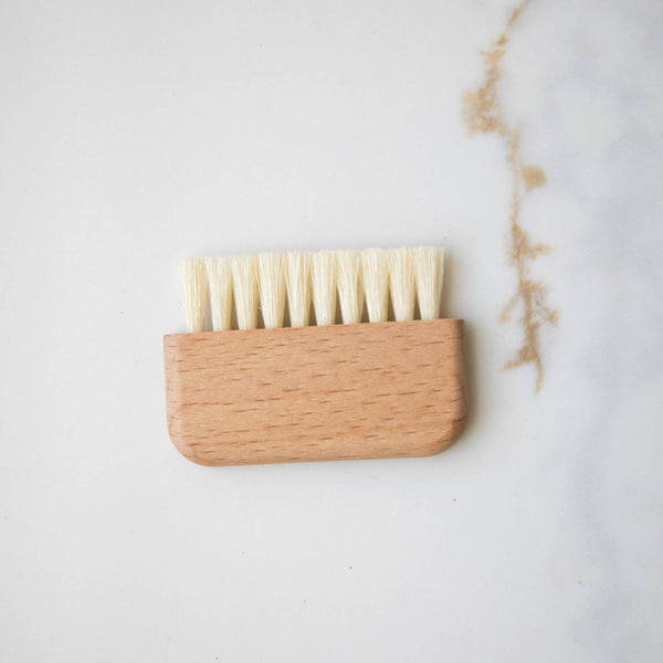 Garden Nail Brush