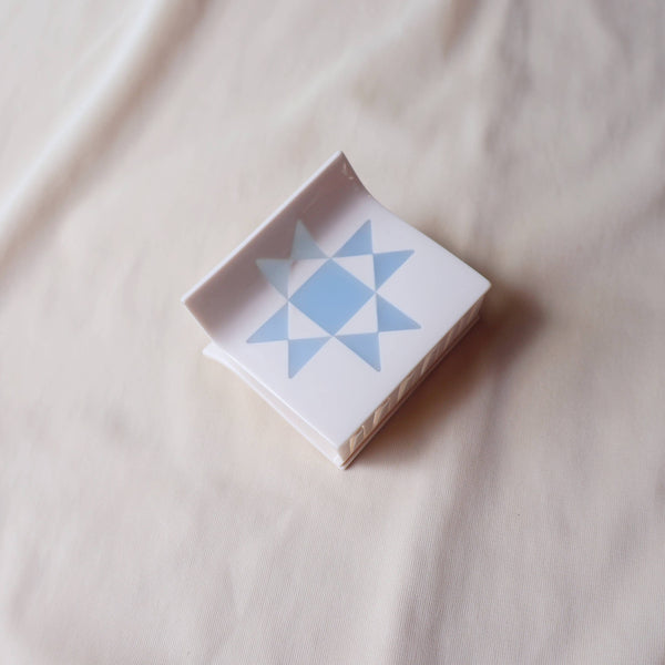 Faded Denim Quilt Claw