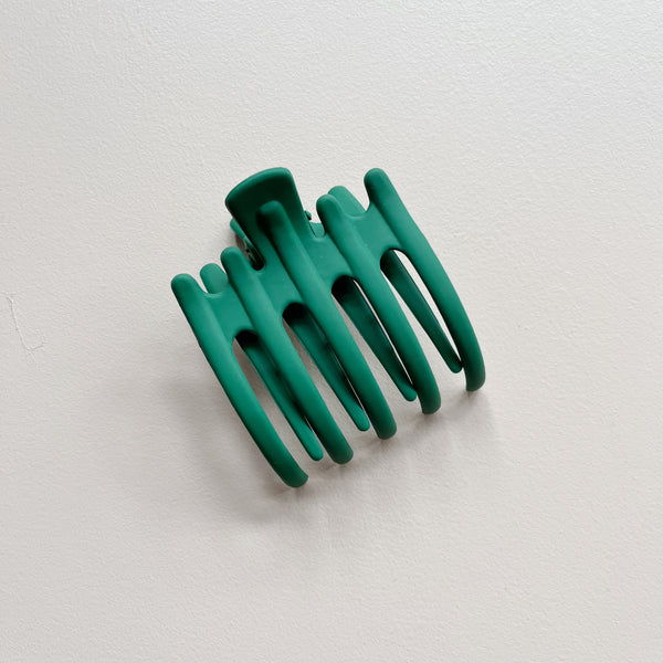 Wide Lay Down Hair Claw